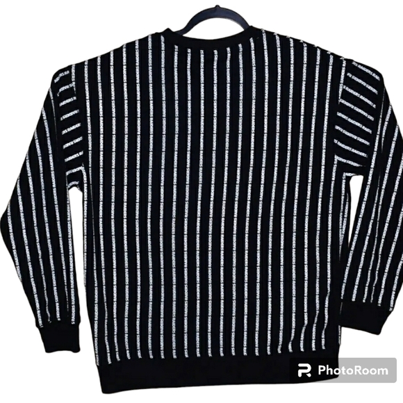 Raiders NFL Team Apparel Pullover - Picture 2 of 7